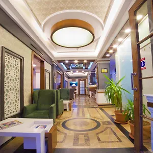 Otel Black Tulip
